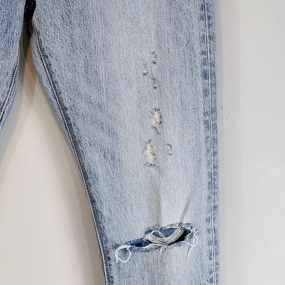 Levi’s 501 Light Wash Distressed Jeans Sz. 26 - Picture 6 of 11